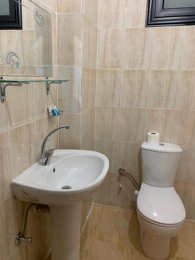 Qinā Royal Hotel المظهر الخارجي الصورة